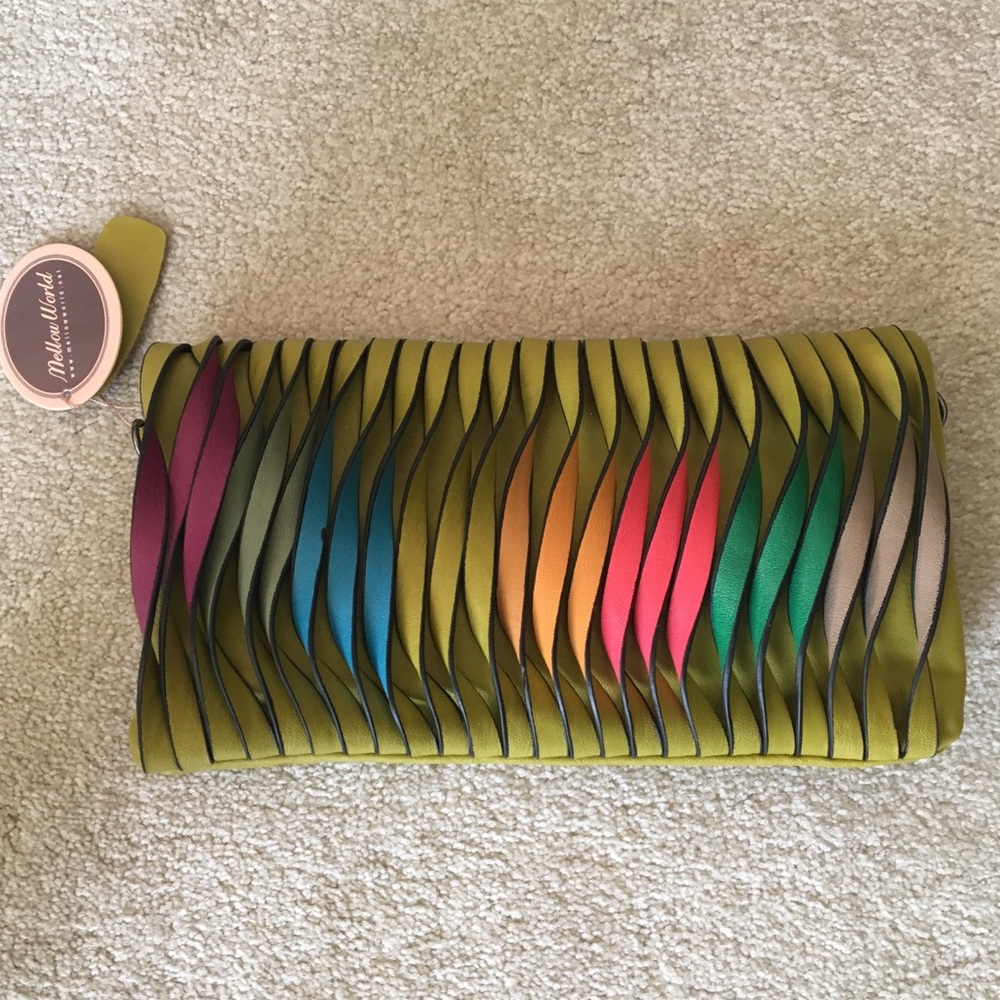 NWT Mellow World Purse w/Connective Strap